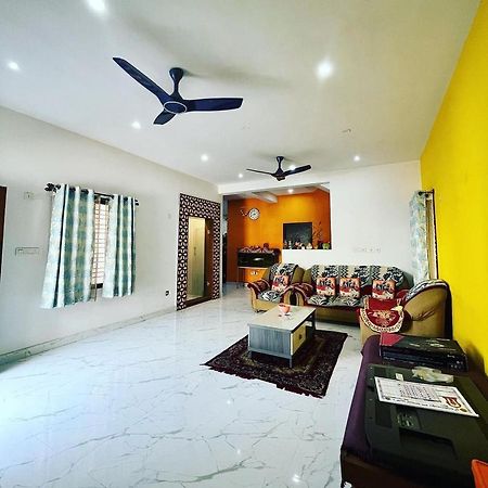 Tranquil Haven Villa Homestay Mysore Bagian luar foto
