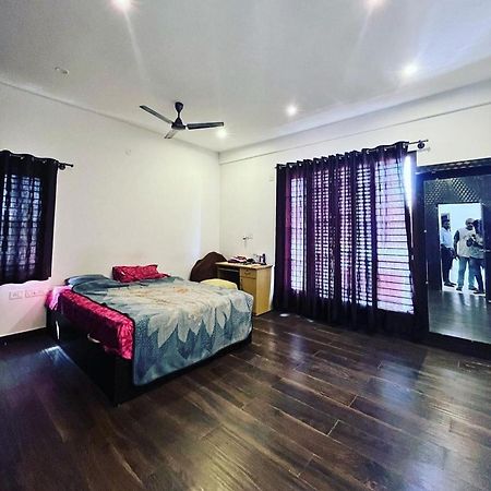 Tranquil Haven Villa Homestay Mysore Bagian luar foto